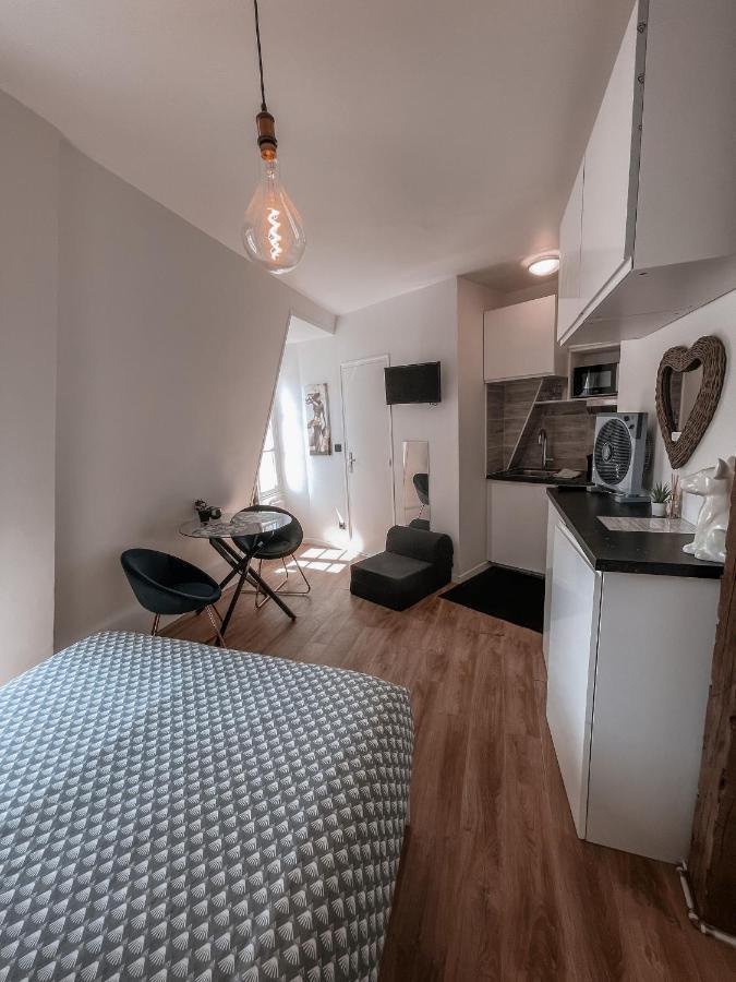 Alma - Amazing Eiffel Tower View Apartment Paris Exterior photo