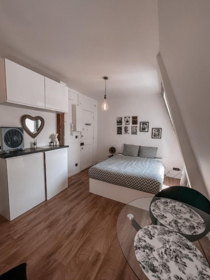 Alma - Amazing Eiffel Tower View Apartment Paris Exterior photo